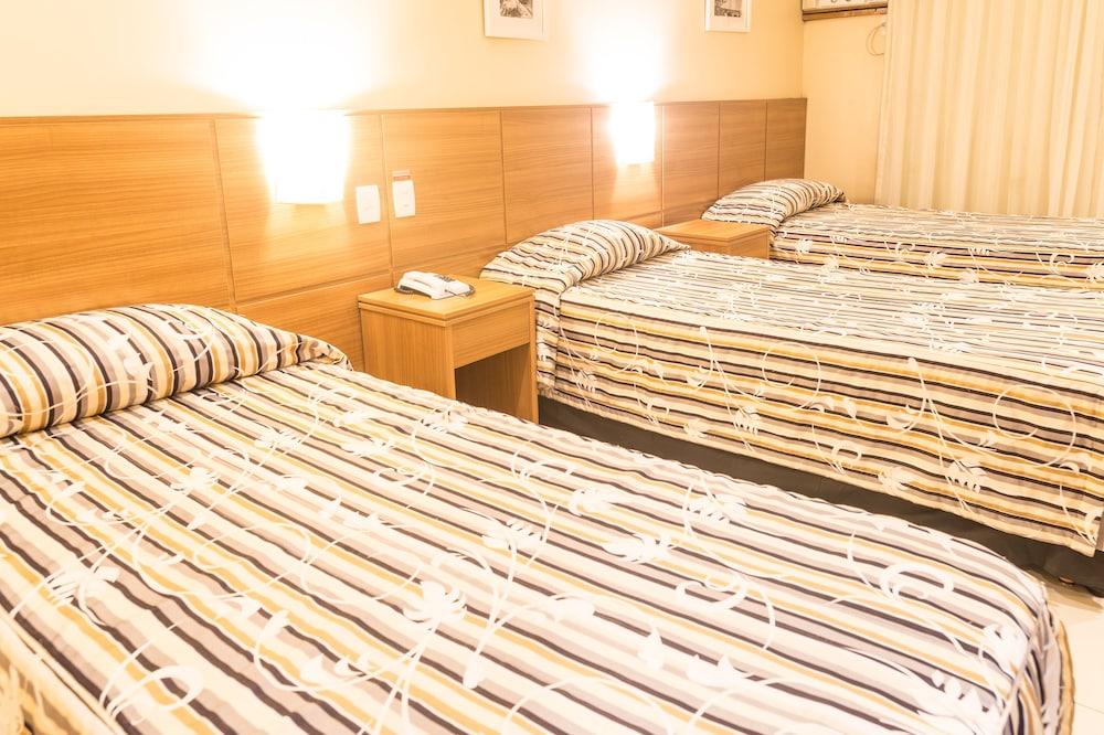 Atlântico Business Centro Hotel 4*